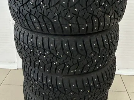 BRIDGESTONE blizzak spike-02suv за 180 000 тг. в Астана – фото 3