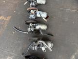 Гур насос оригинал насос Гура 2JZ Тойота Аристо Lexus GS300 147 кузов за 20 000 тг. в Алматы