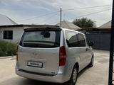 Hyundai Starex 2009 годаfor8 000 000 тг. в Шымкент – фото 3