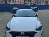 Hyundai Sonata 2023 годаfor13 200 000 тг. в Кокшетау – фото 2