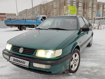 Volkswagen Passat 1994 года за 1 600 000 тг. в Караганда