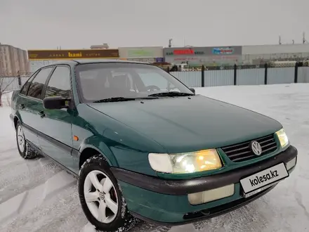 Volkswagen Passat 1994 года за 1 600 000 тг. в Караганда – фото 5