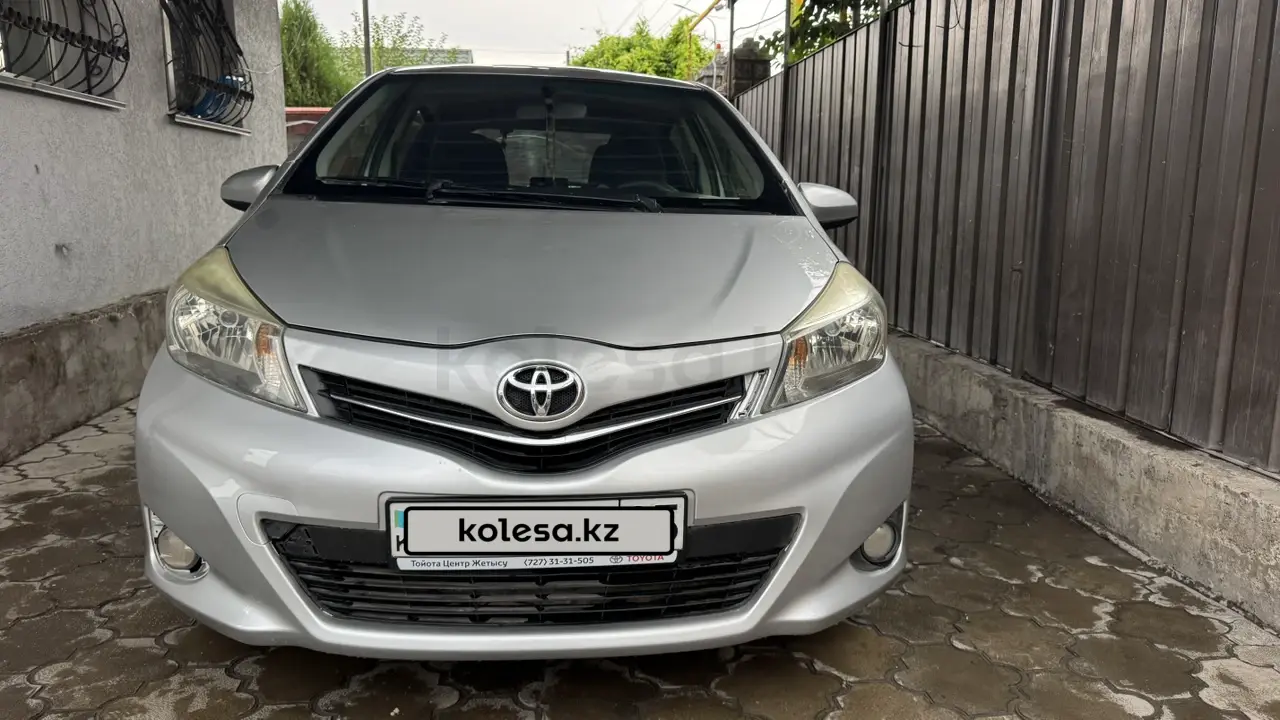 Toyota Yaris, 2013