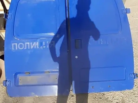 Двери на цельнометаллический газель за 30 000 тг. в Алматы – фото 4