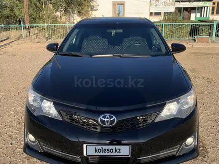 Toyota Camry 2012 года за 5 900 000 тг. в Уральск – фото 2