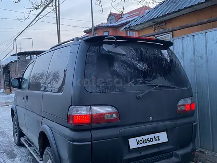 Mitsubishi Delica 1995 года за 3 400 000 тг. в Алматы