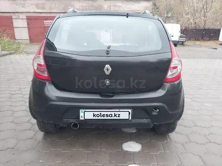 Renault Sandero Stepway 2013 года за 3 500 000 тг. в Караганда – фото 2