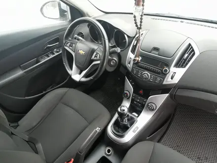 Chevrolet Cruze 2013 года за 5 100 000 тг. в Семей – фото 9