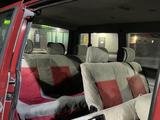 Volkswagen Caravelle 1994 года за 2 750 000 тг. в Алматы – фото 5