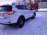 Toyota RAV4 2019 годаүшін13 500 000 тг. в Петропавловск – фото 5