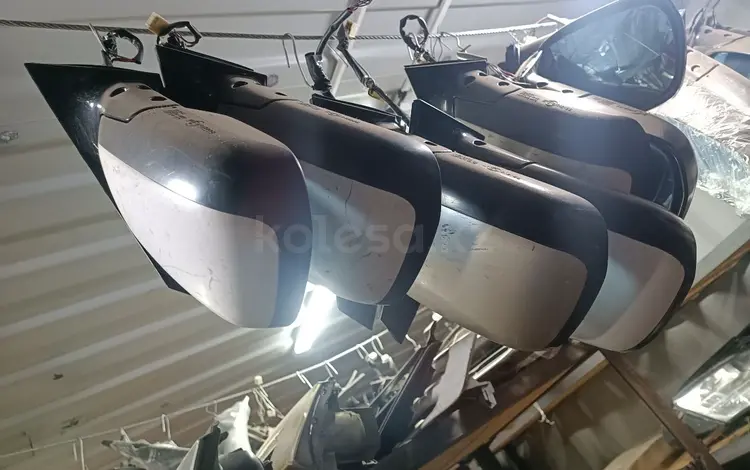 Боковые зеркало заднего вида за 25 000 тг. в Алматы