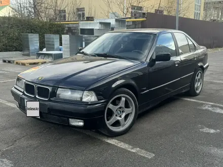 BMW 328 1996 года за 2 700 000 тг. в Алматы