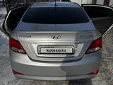 Hyundai Solaris 2015 года за 4 500 000 тг. в Костанай – фото 4
