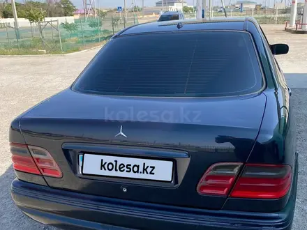 Mercedes-Benz E 280 2000 года за 3 500 000 тг. в Актау – фото 5