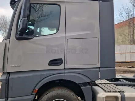 Mercedes-Benz  Actros 1845 Eвро 5 2024 года за 59 500 000 тг. в Алматы – фото 3