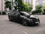 Mercedes-Benz C 200 2019 года за 18 500 000 тг. в Алматы – фото 2