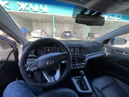 Hyundai Elantra 2020 года за 8 300 000 тг. в Актау – фото 7