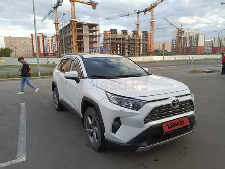 Toyota RAV4 2020 годаүшін14 800 000 тг. в Астана – фото 12