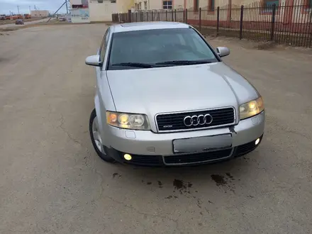 Audi A4 2002 года за 2 500 000 тг. в Актау – фото 2