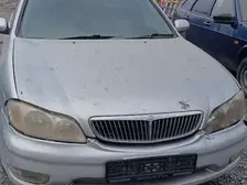 Nissan Cefiro, 1999