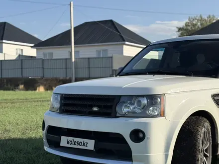 Land Rover Range Rover Sport 2008 года за 7 000 000 тг. в Алматы – фото 4