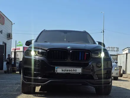 BMW X5 2017 года за 17 000 000 тг. в Атырау