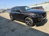 BMW X5 2017 года за 17 000 000 тг. в Атырау – фото 2