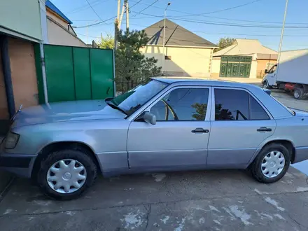 Mercedes-Benz E 230 1989 года за 1 500 000 тг. в Туркестан