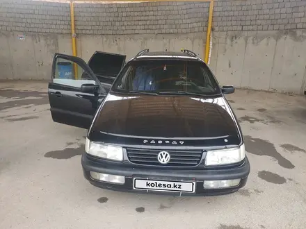 Volkswagen Passat 1995 года за 1 600 000 тг. в Шымкент – фото 5