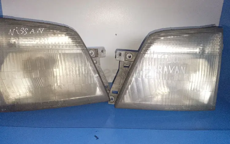 Контрактный из Японии фары на Ниссан Караван Е25 за 27 000 тг. в Астана