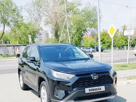 Toyota RAV4 2021 года за 17 999 999 тг. в Павлодар