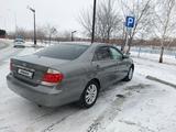 Toyota Camry 2004 года за 6 100 000 тг. в Усть-Каменогорск – фото 5