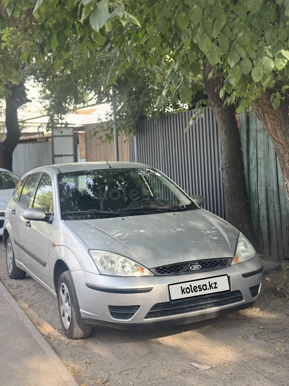 Ford Focus, 2004