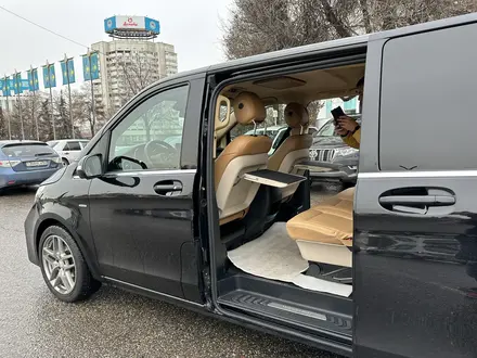 Mercedes-Benz Vito 2016 года за 26 500 000 тг. в Алматы – фото 9