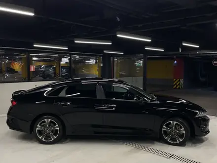 Kia K5 2021 года за 13 500 000 тг. в Алматы – фото 4