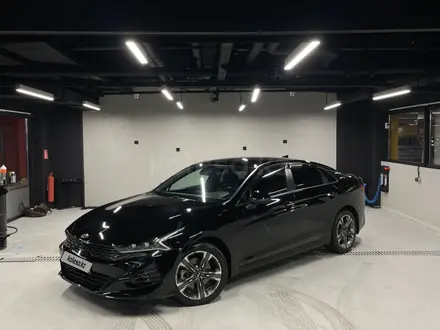 Kia K5 2021 года за 13 500 000 тг. в Алматы