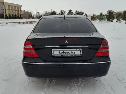 Mercedes-Benz E 200 2004 года за 6 300 000 тг. в Караганда – фото 11