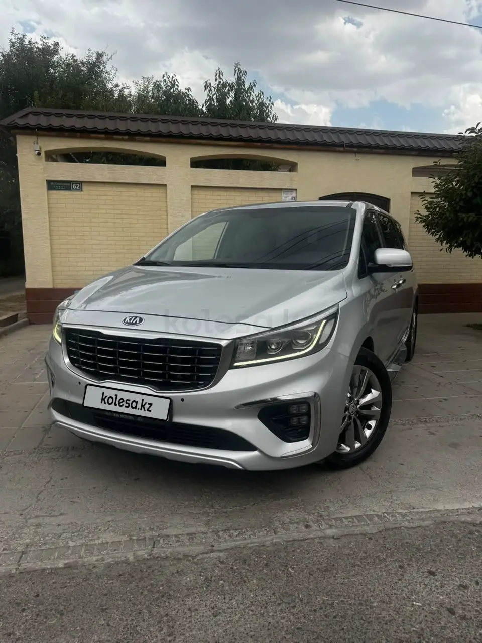 Kia Carnival, 2019