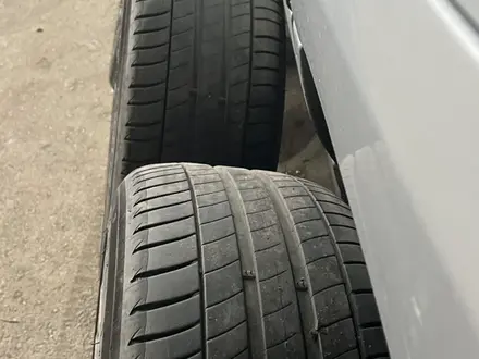 Шины и диски R17 с резиной Michelin 225, 45, 17 за 160 000 тг. в Алматы – фото 10