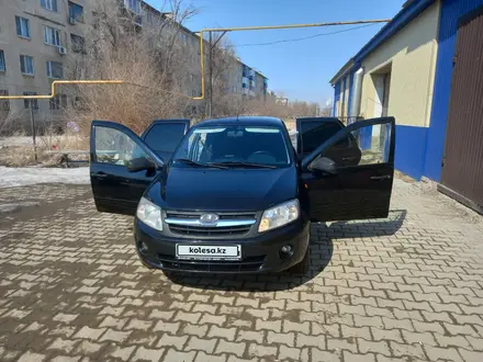 ВАЗ (Lada) Granta 2190 2013 года за 2 250 000 тг. в Актобе – фото 2