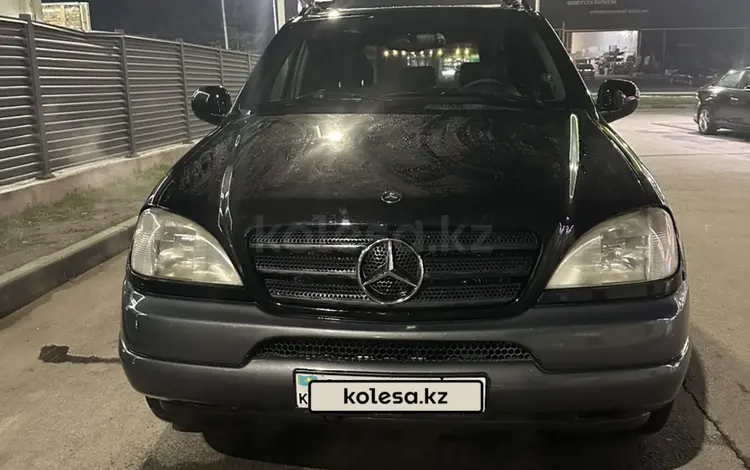 Mercedes-Benz ML 320 1998 годаfor4 300 000 тг. в Алматы