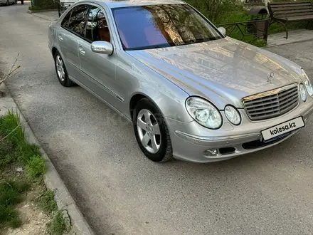 Mercedes-Benz E 320 2003 года за 7 500 000 тг. в Алматы – фото 3