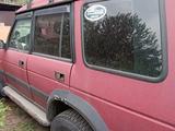 Land Rover Discovery 1996 годаүшін2 500 000 тг. в Алматы – фото 2