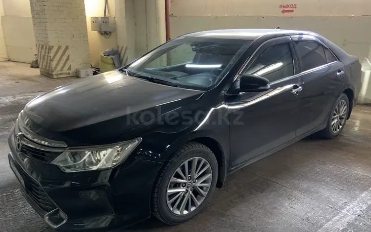 Toyota Camry 2016 года за 11 800 000 тг. в Астана