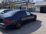 Mercedes-Benz E 320 2003 года за 3 600 000 тг. в Алматы – фото 3