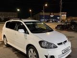 Toyota Ipsum 2004 года за 5 300 000 тг. в Атырау