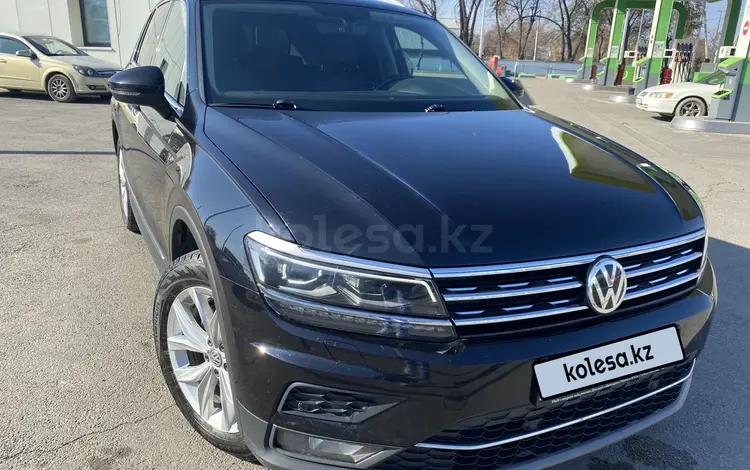 Volkswagen Tiguan 2018 годаfor12 500 000 тг. в Алматы