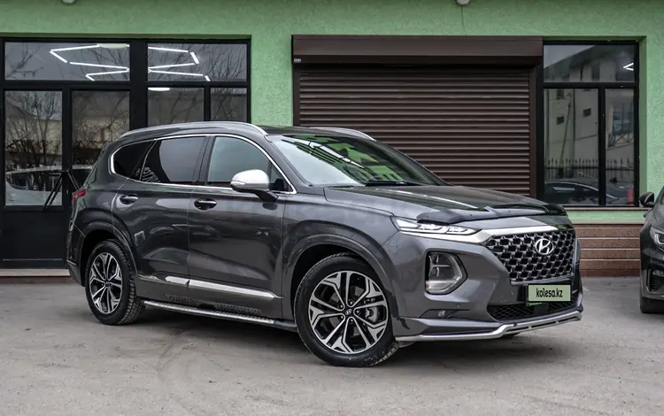 Hyundai Santa Fe 2019 года за 12 500 000 тг. в Шымкент