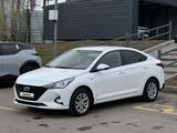 Hyundai Accent 2022 года за 7 550 000 тг. в Караганда