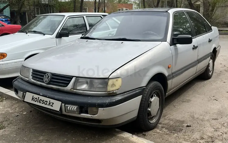 Volkswagen Passat 1995 года за 900 000 тг. в Павлодар